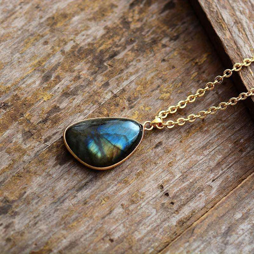 Collier protection en labradorite.