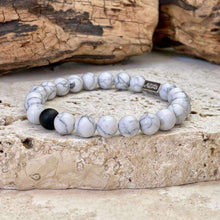 Charger l&#39;image dans la galerie, Bracelet Distance en Howlite